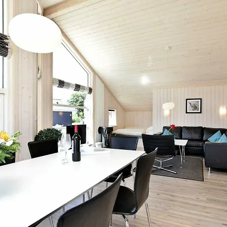 Two-bedroom Holiday In 3 別荘